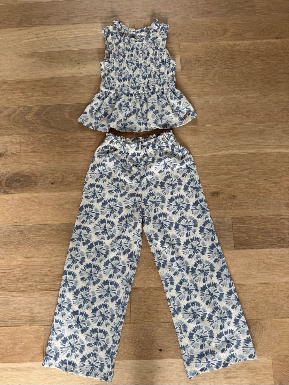 Girls Tahari Size 7 Blue Floral Wide-Leg Pants & Peplum Top Set